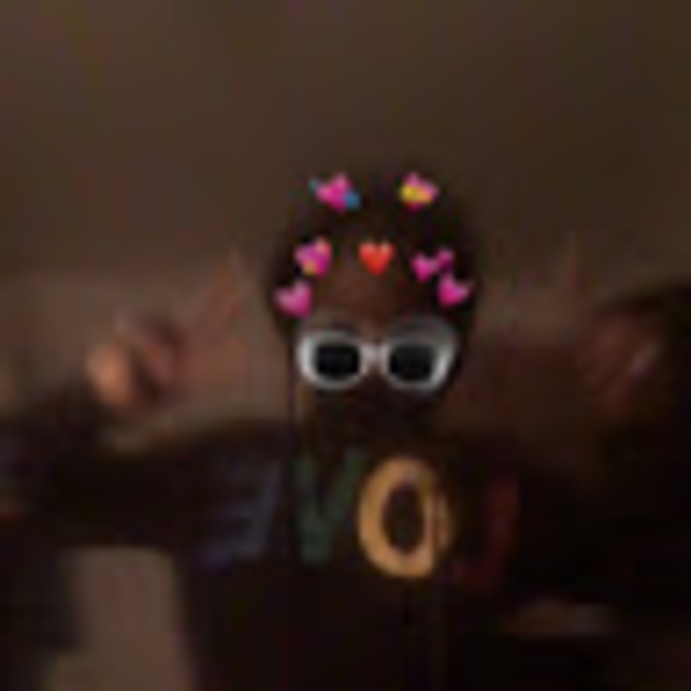 Meet your Posher, Jazmine